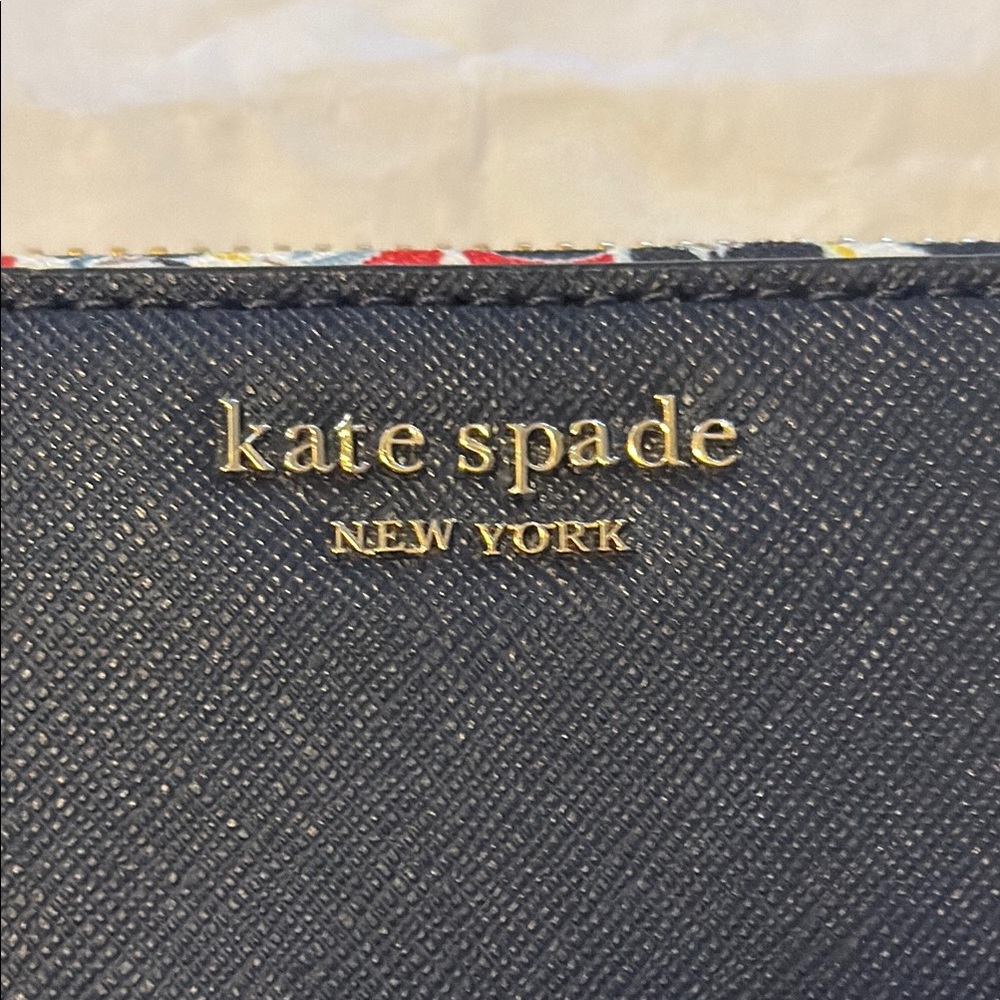 NWOT-Kate Spade Navy Blue Wallet with Flower Print Around Zipper - Picture 2 of 16